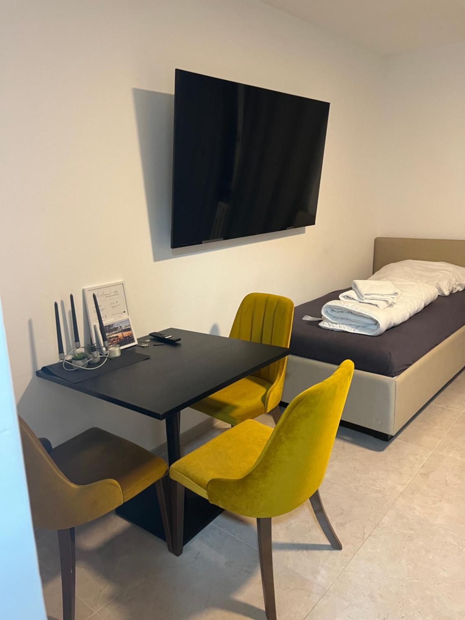 House Cologne Apartment ภายนอก รูปภาพ