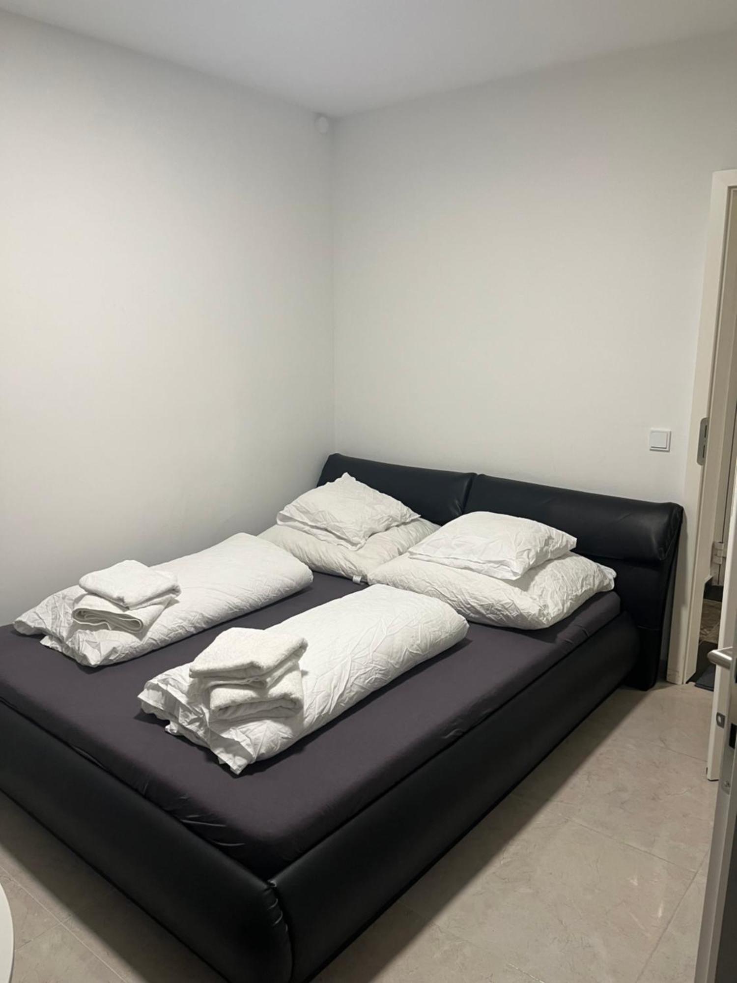 House Cologne Apartment ภายนอก รูปภาพ