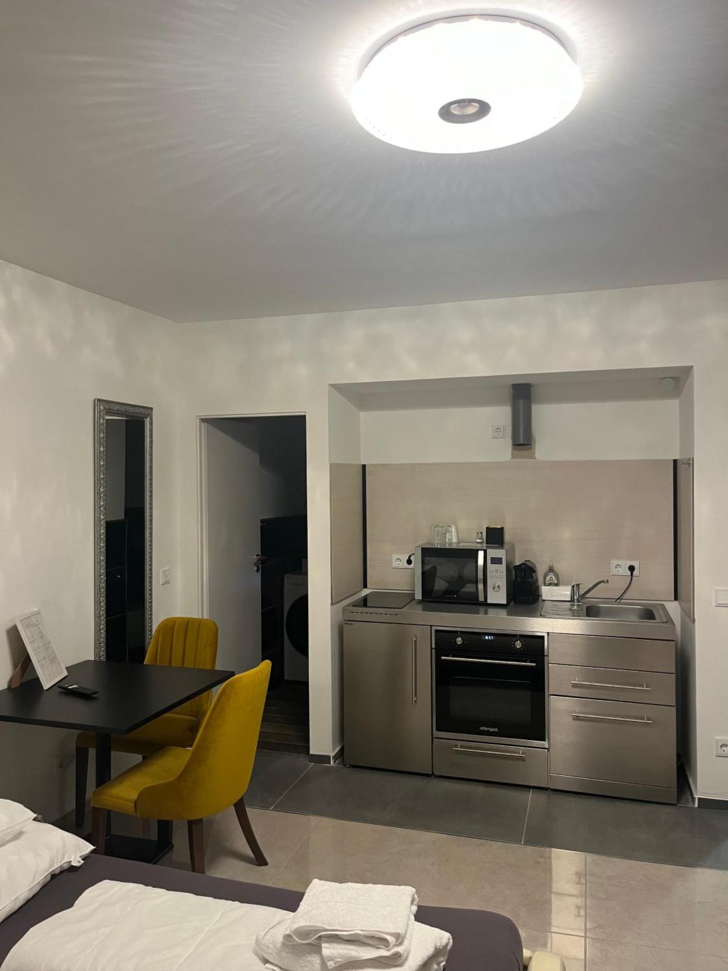 House Cologne Apartment ภายนอก รูปภาพ
