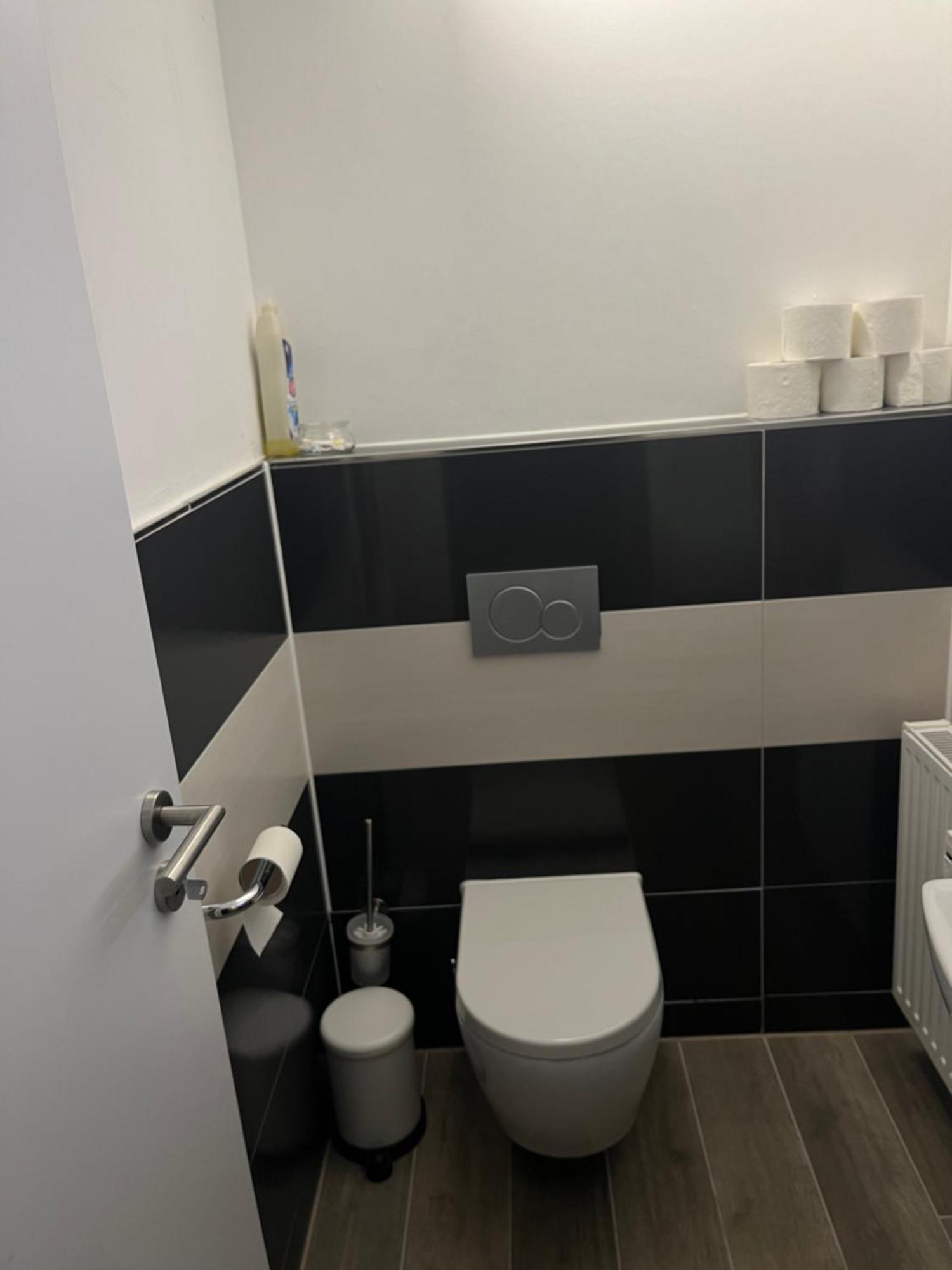 House Cologne Apartment ภายนอก รูปภาพ